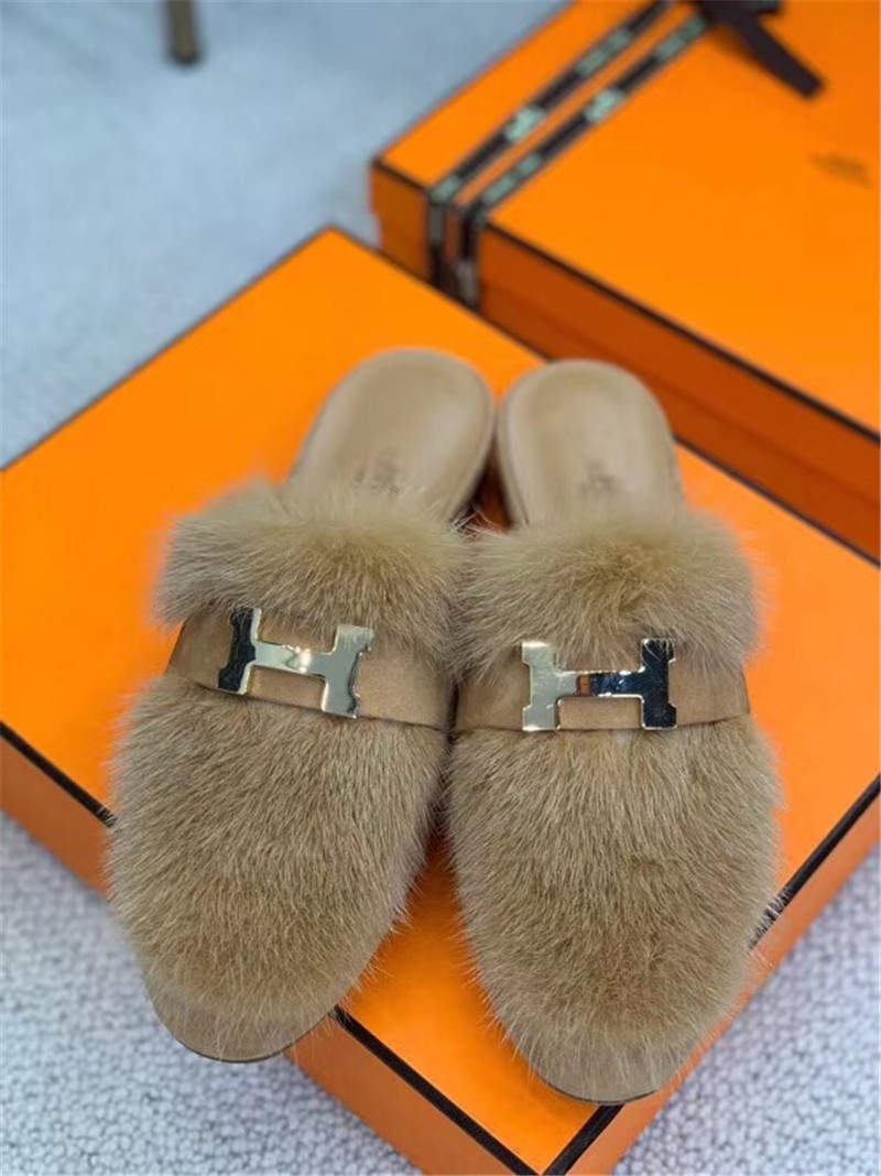 H**me5 paris loafer slippers in beige suede mink