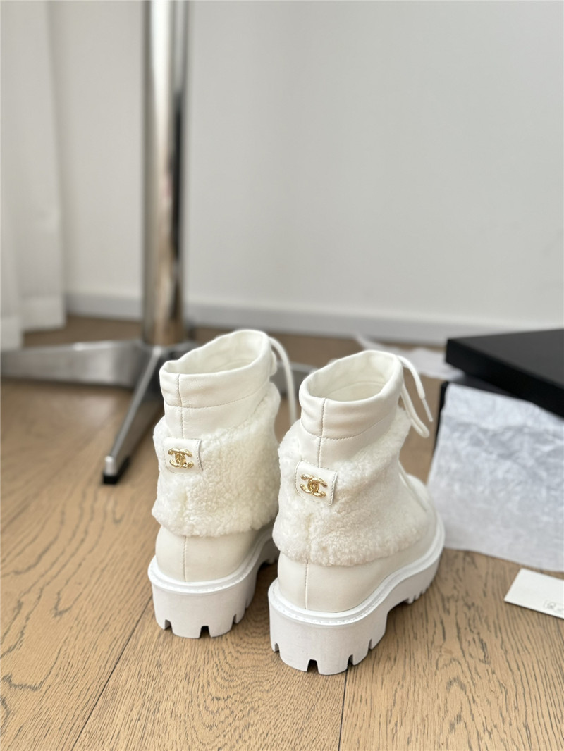 Ch**el wool white ankle boots