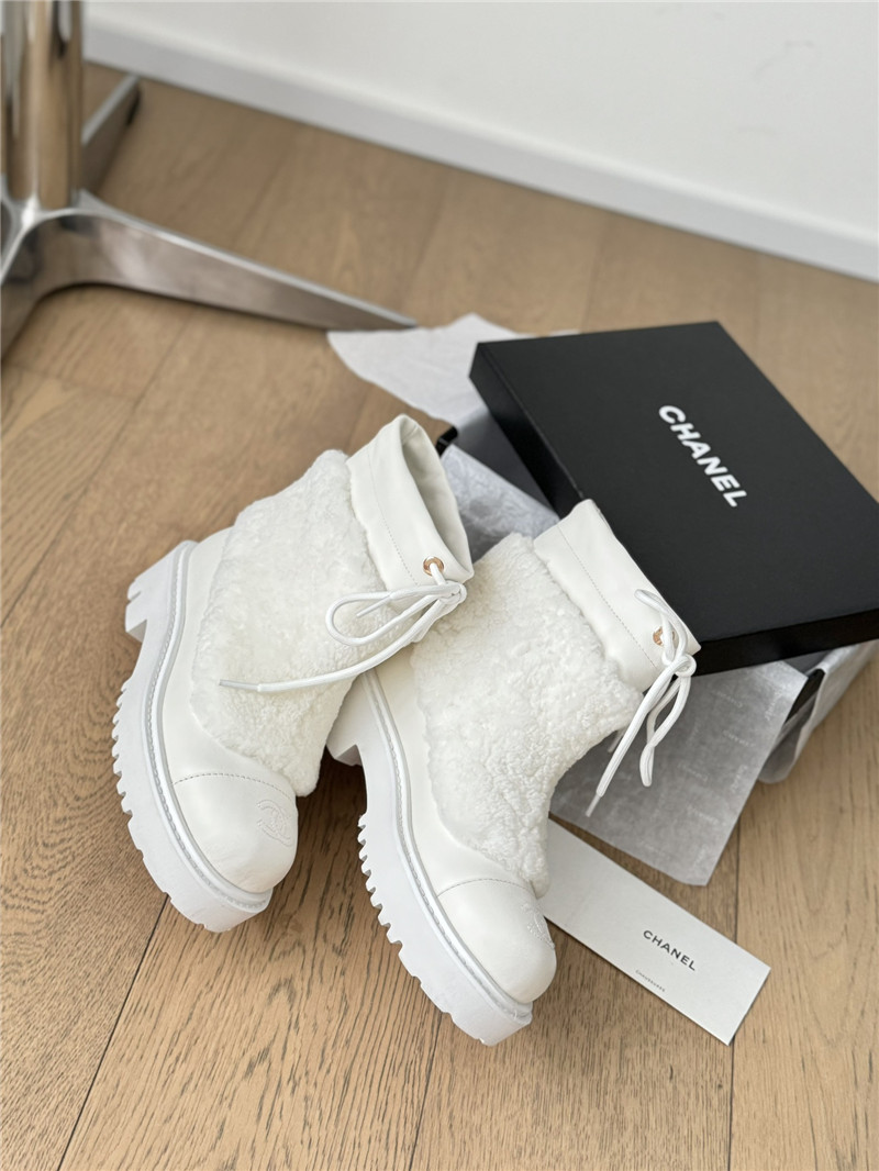 Ch**el wool white ankle boots