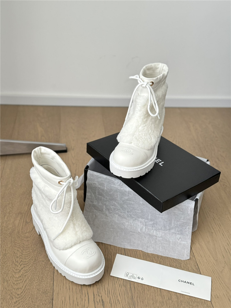 Ch**el wool white ankle boots
