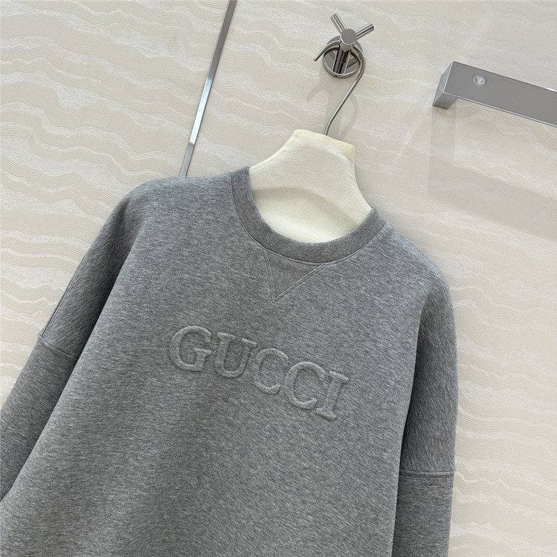 Gvc*1 logo-embossed gray sweatshirt