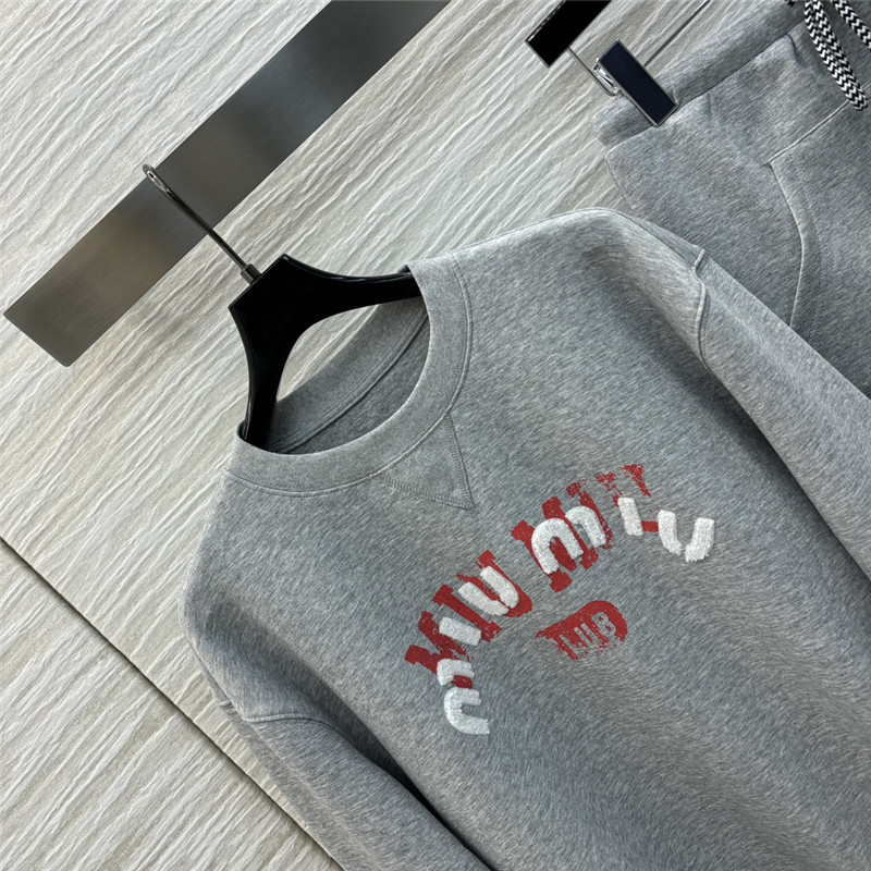 M1um1u stylish casual suit