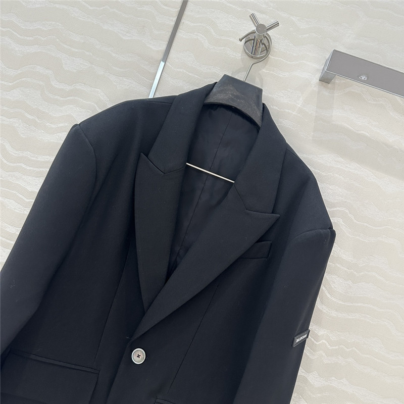 Ba1en*iaga wool oversized suit