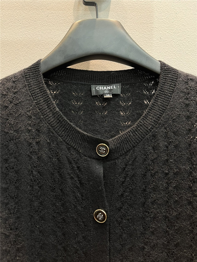 Ch**el cable-knit crop cardigan black