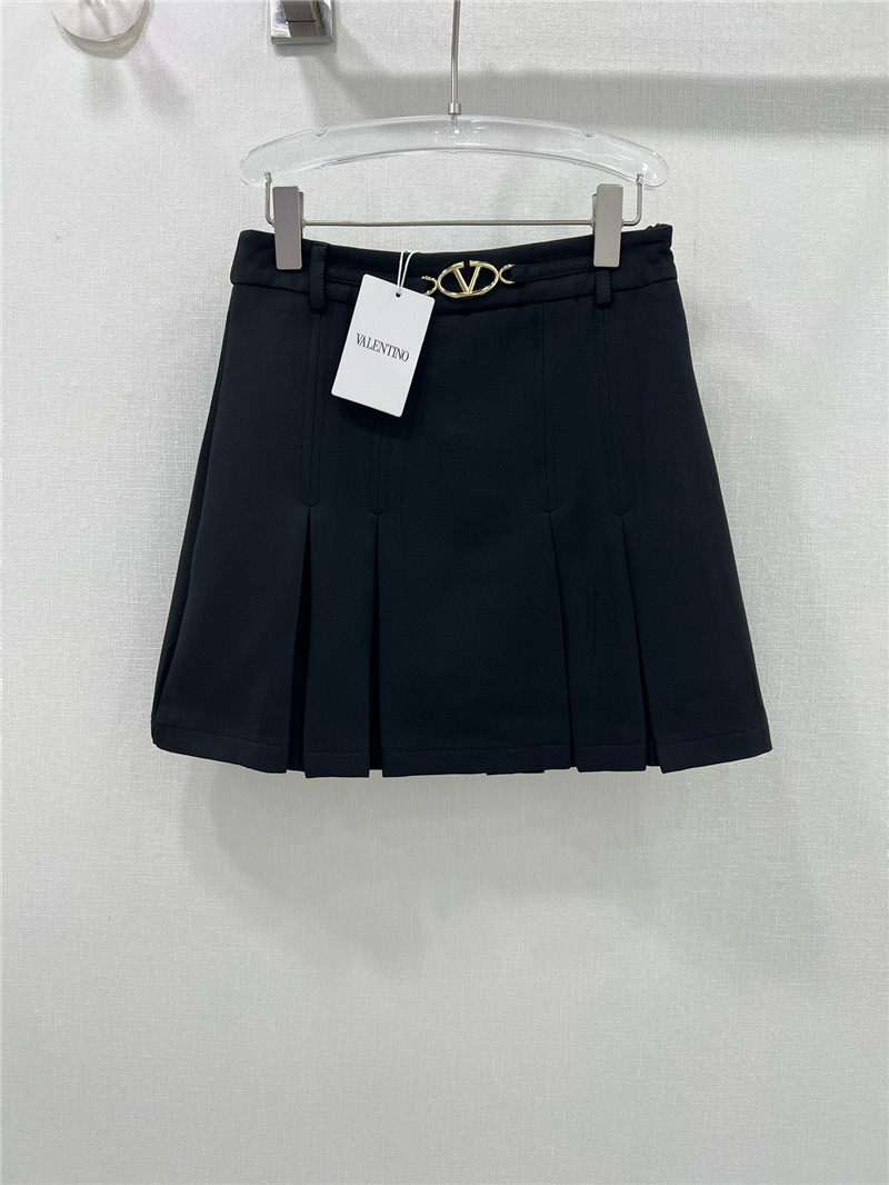 Va1e*ntin0 vintage pleated skirt