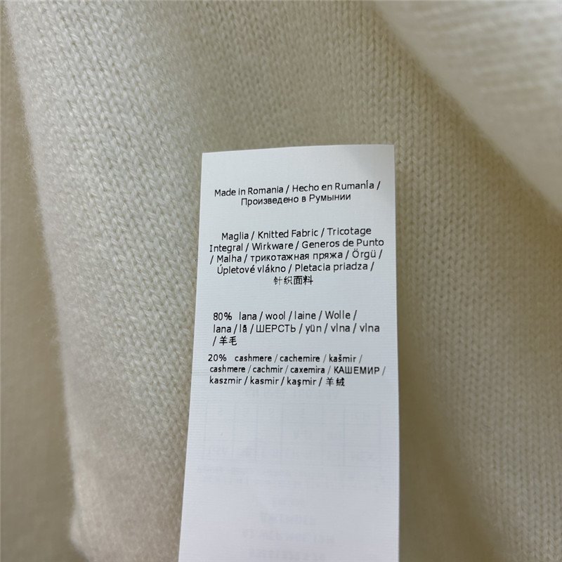 Vanitoo cashmere suit