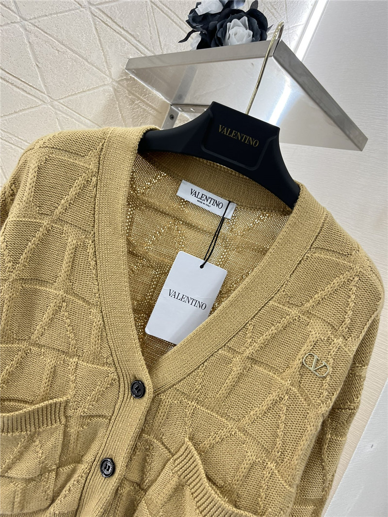 Va1e*ntin0 toile iconographe cardigan in beige