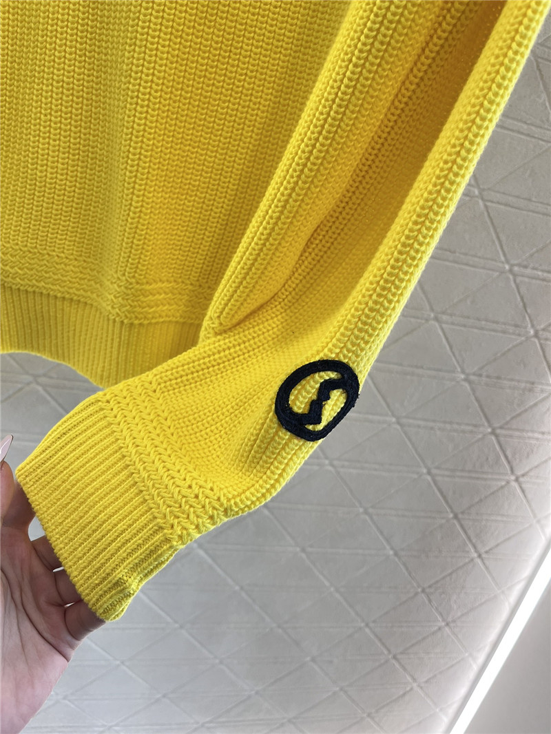 Gvc*1 intarsia cotton sweater yellow