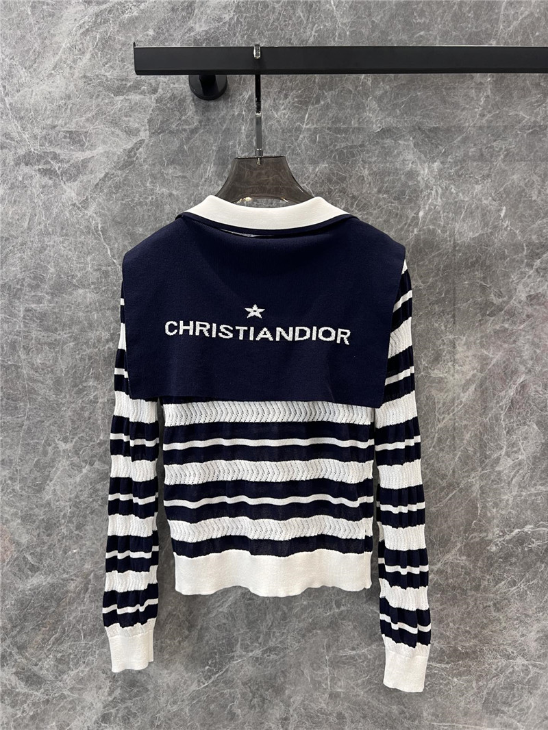 D10r sailor collar and bow sweater