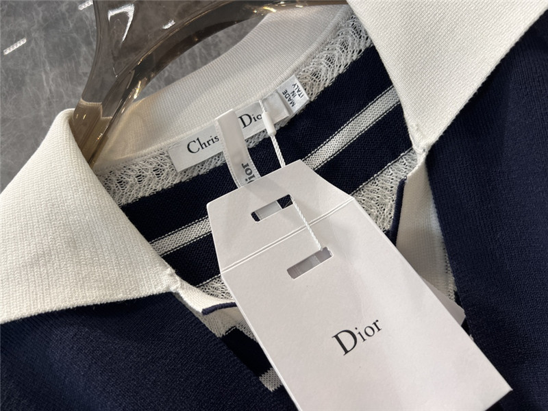 D10r sailor collar and bow sweater