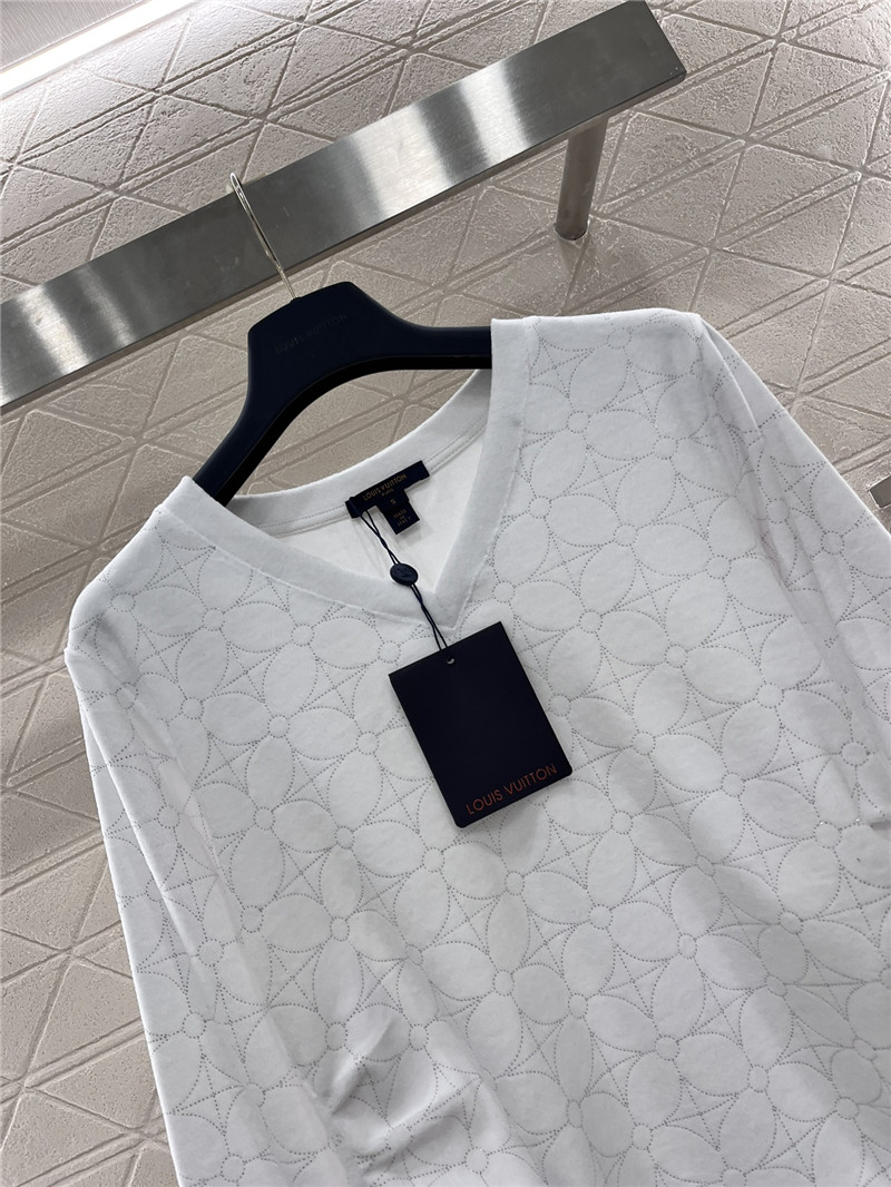 l0vis Vvtt0n lv velvet bottoming shirt
