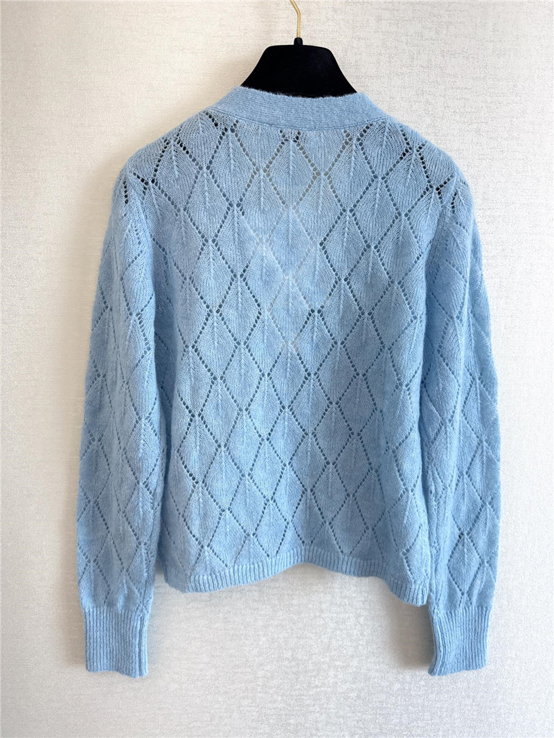 ch**el crop hollow D1am0nd cardigan in blue