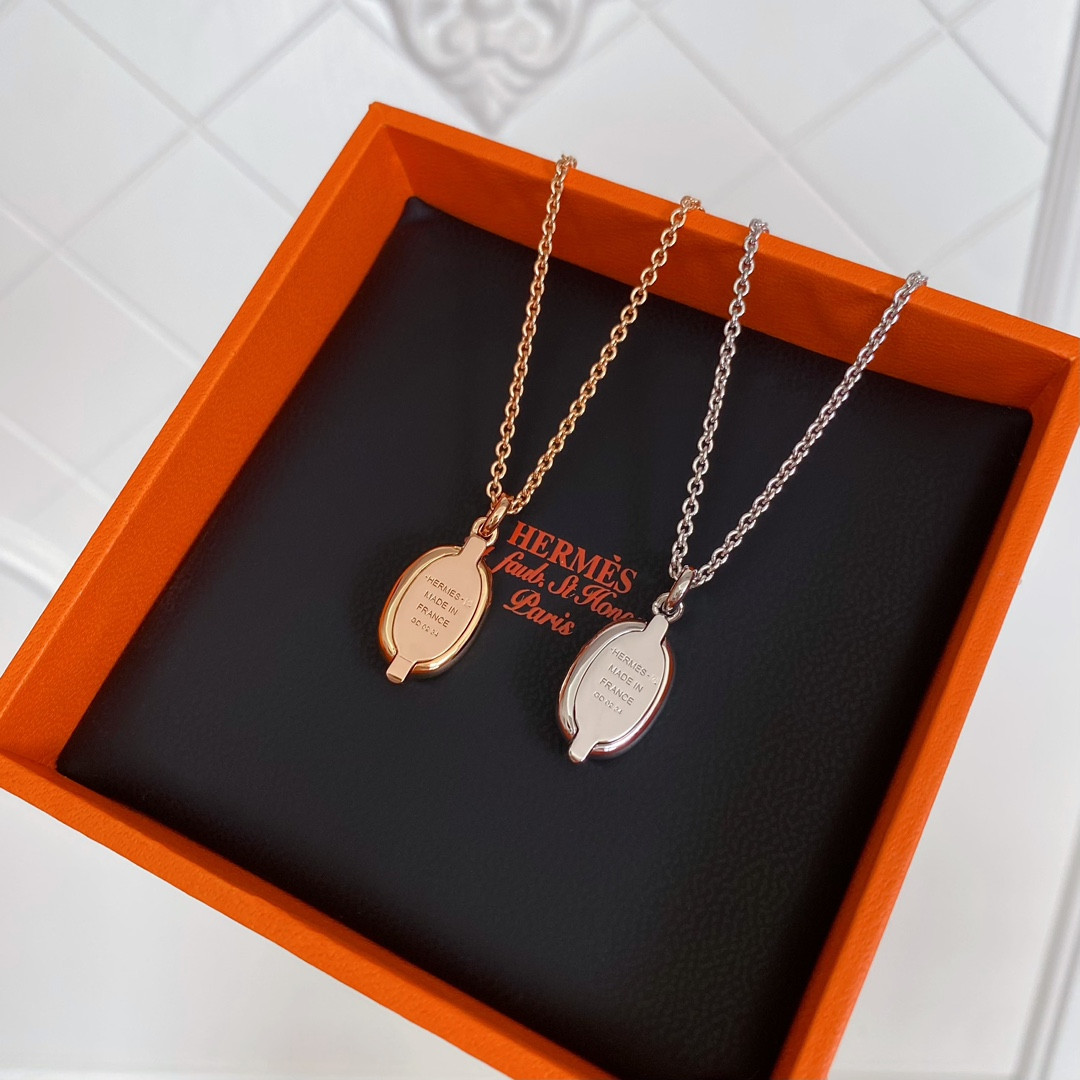 H**me5 pink enamel necklace