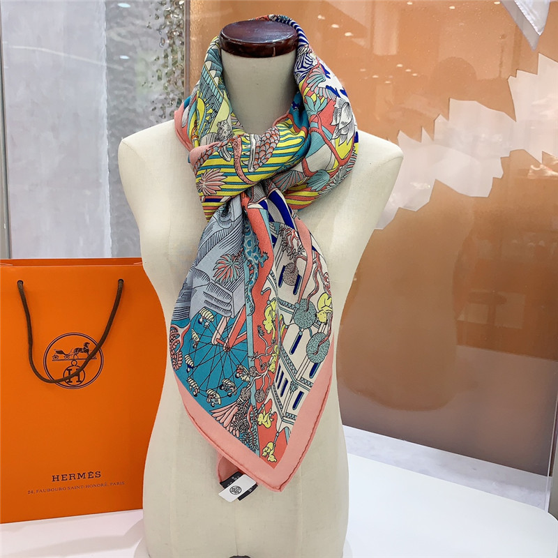 H**me5 140cm shawl