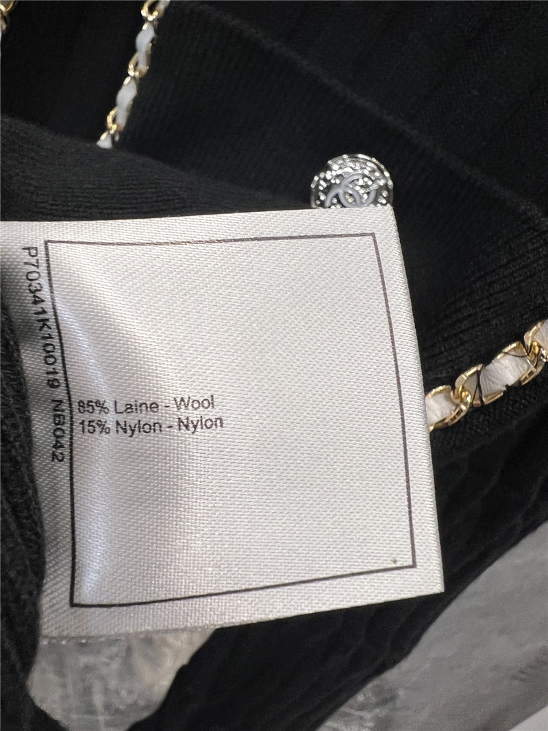 Ch**el chain pocket ribbed cardigan black