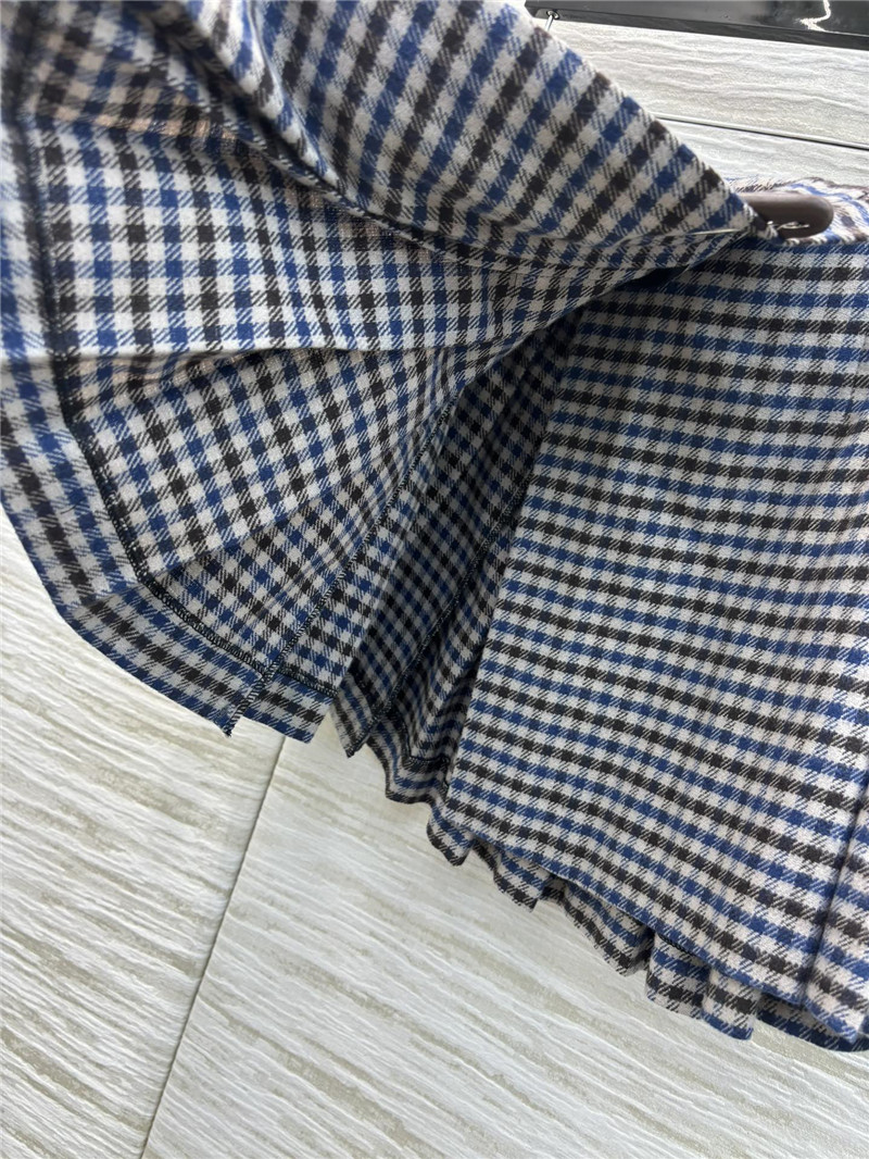 M1um1u leather button pleated skirt