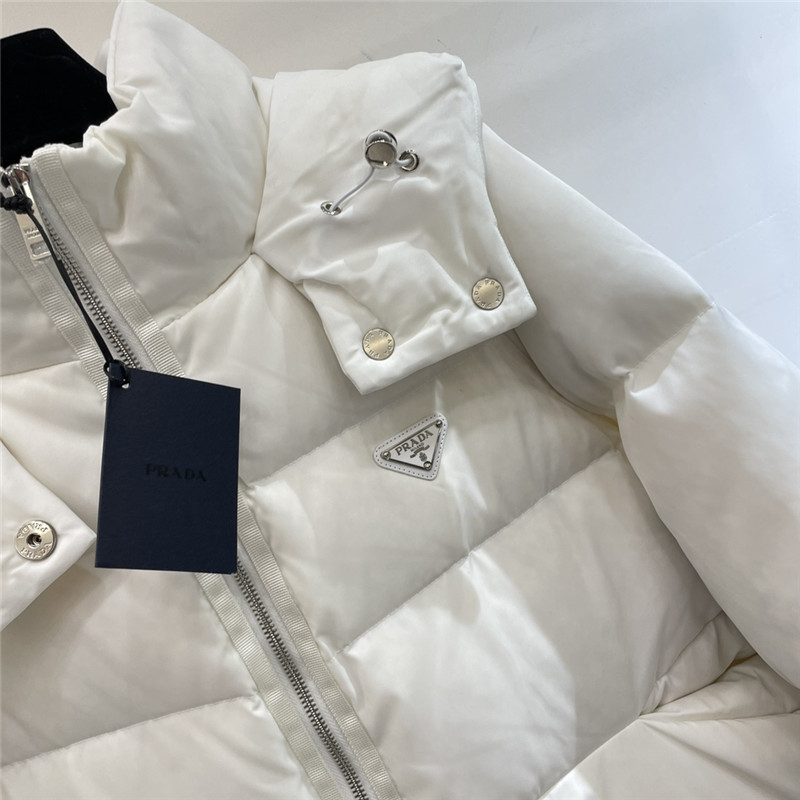 Pra*a hooded down jacket