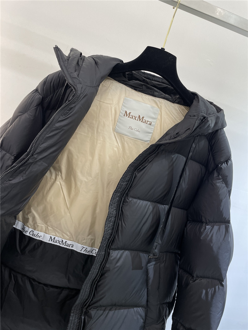 Vanitoo hooded down jacket