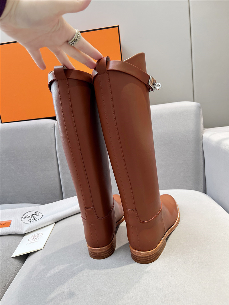 H**me5 jumping calfskin boot in brown