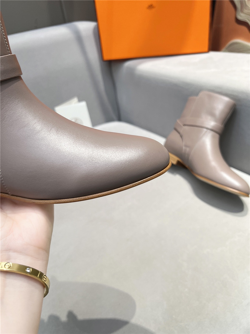 H**me5 neo gray women’s ankle boots