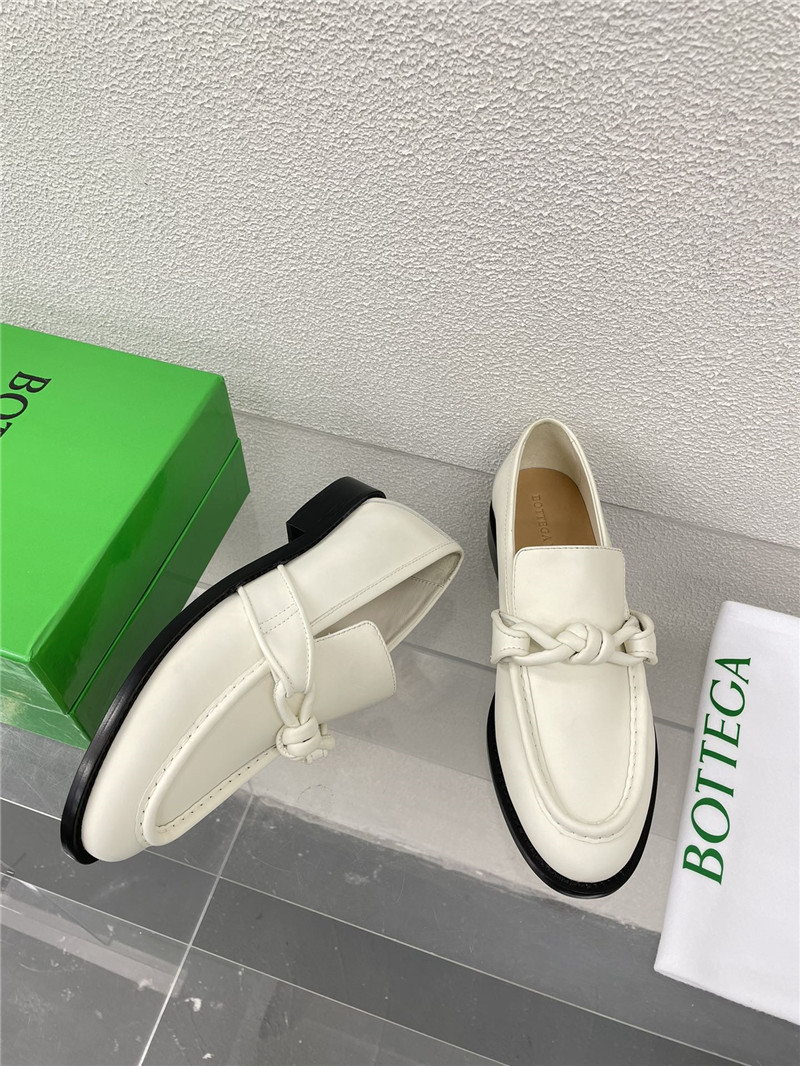 b0tt*ga Ven*ta astaire loafer in white calfskin