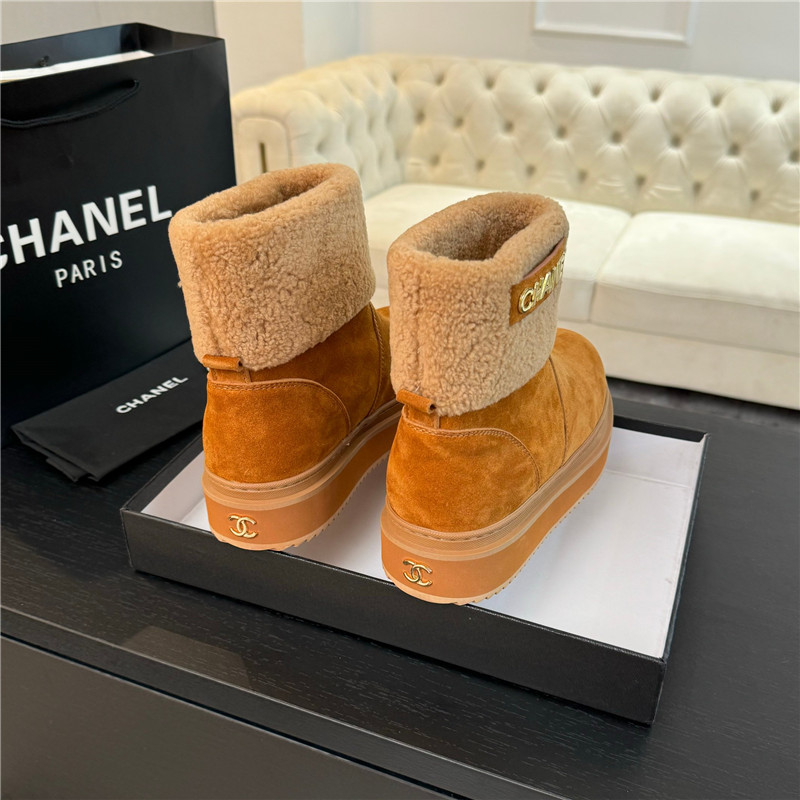 Ch**el brown winter suede wool snow boots