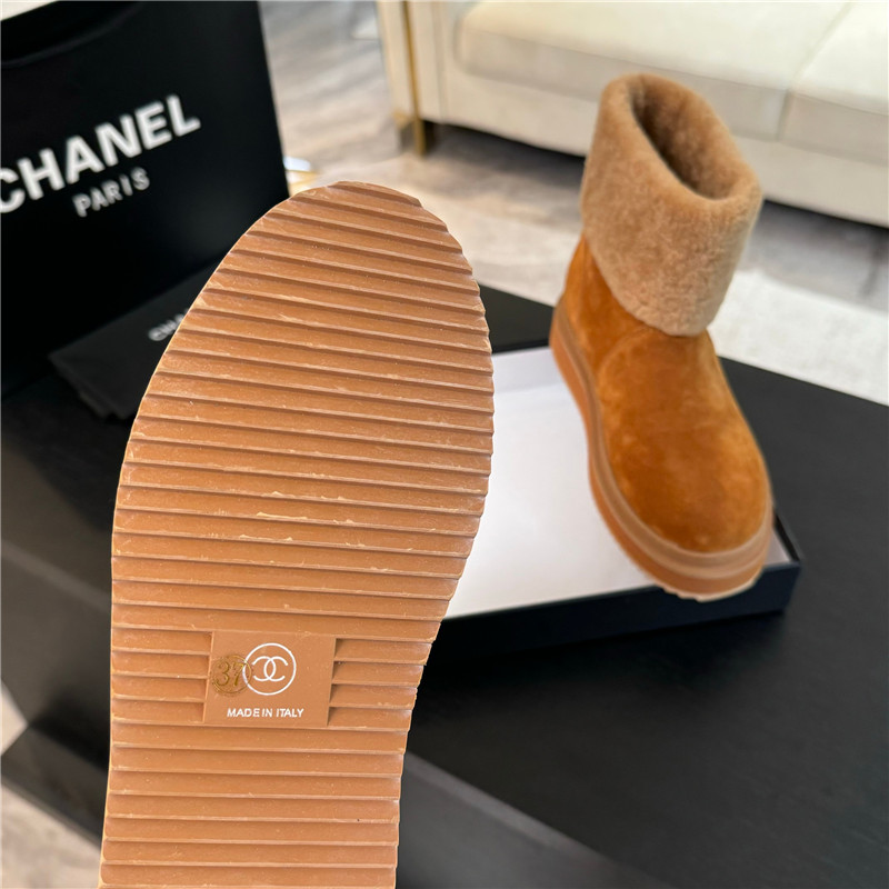 Ch**el brown winter suede wool snow boots