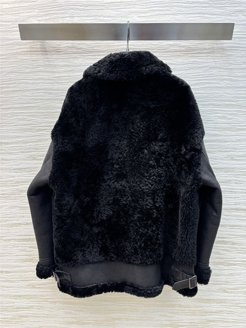 D10r fur coat