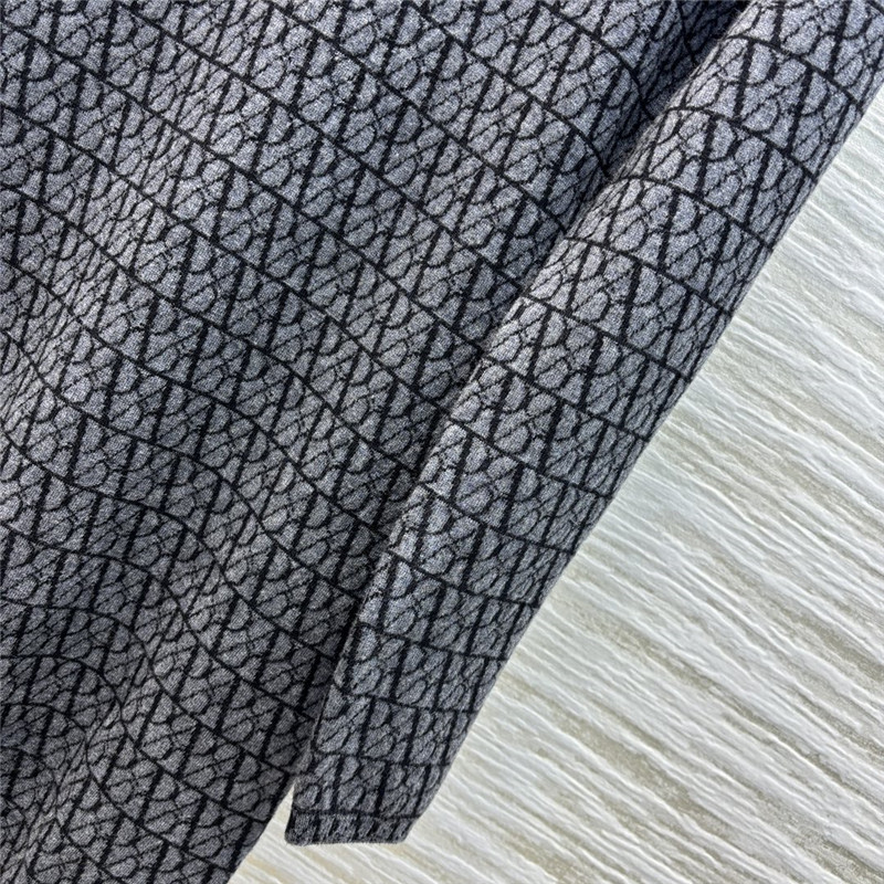 Va1e*ntin0 long sleeve knitted dress