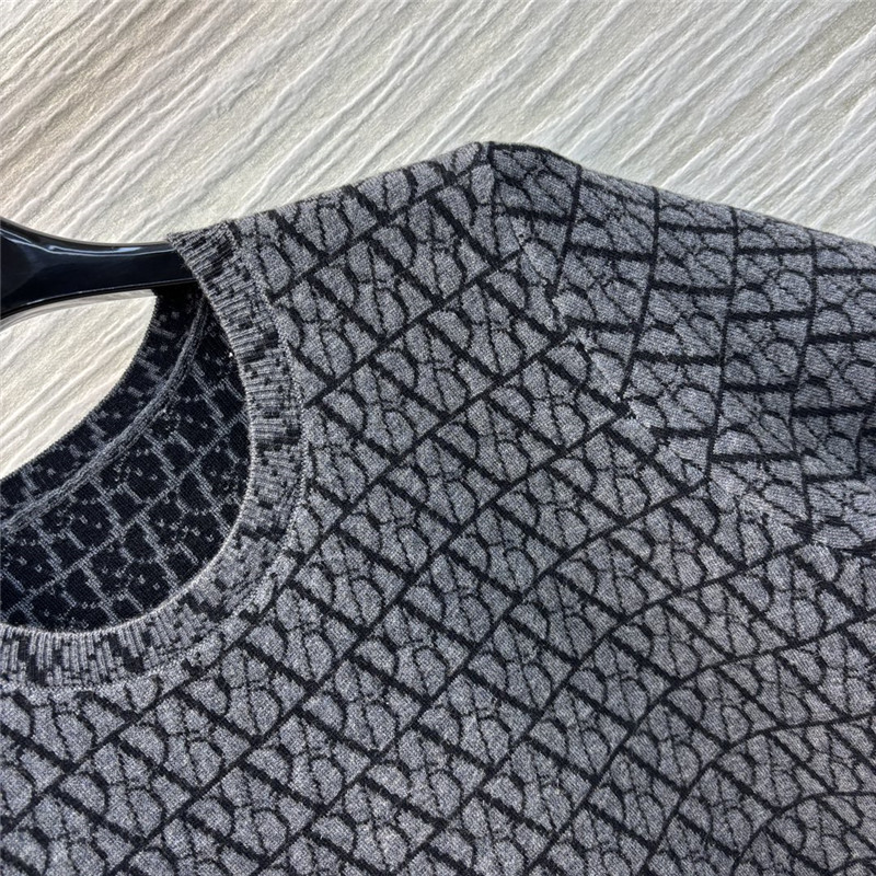 Va1e*ntin0 short sleeve knitted dress