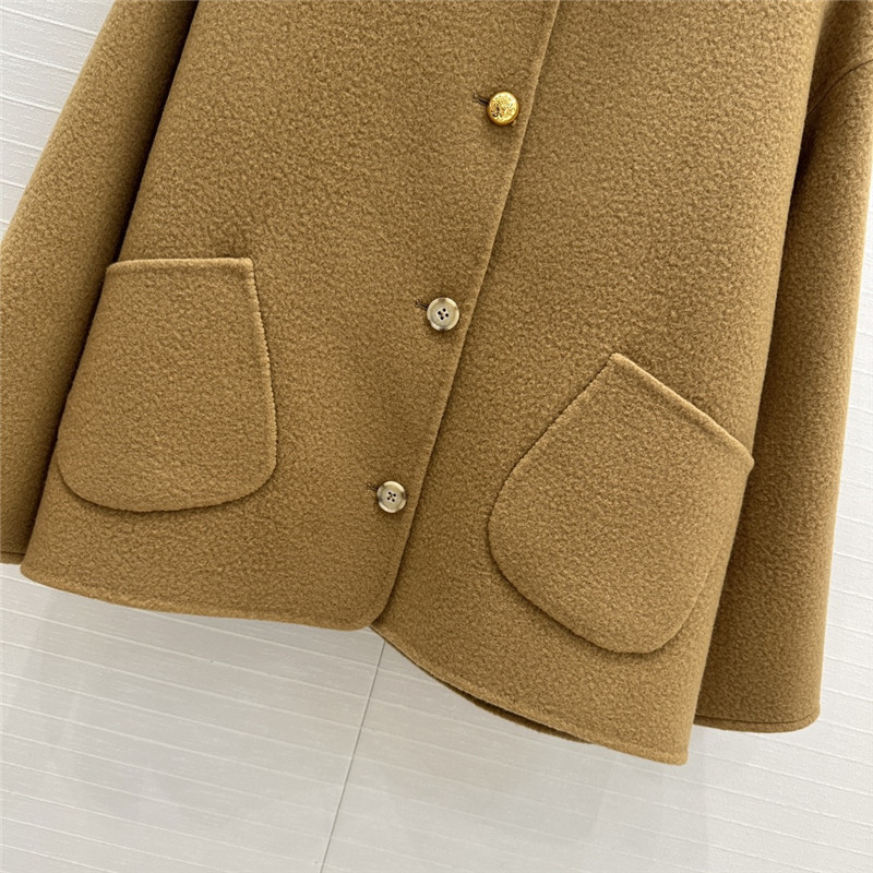 L0ew* short coat