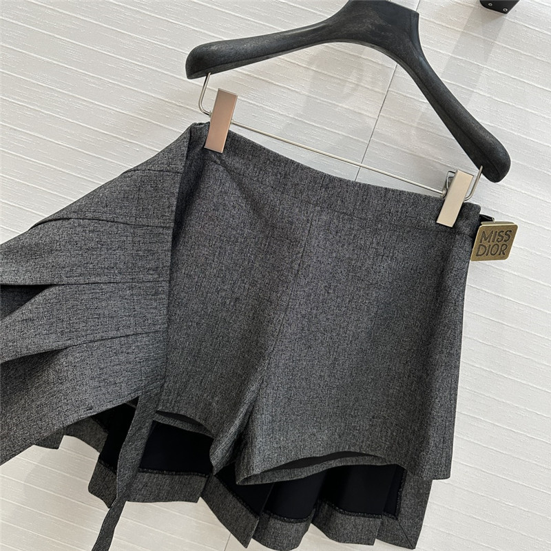 D10r metal buttoned skirt