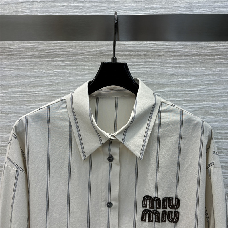 M1um1u vertical striped shirt
