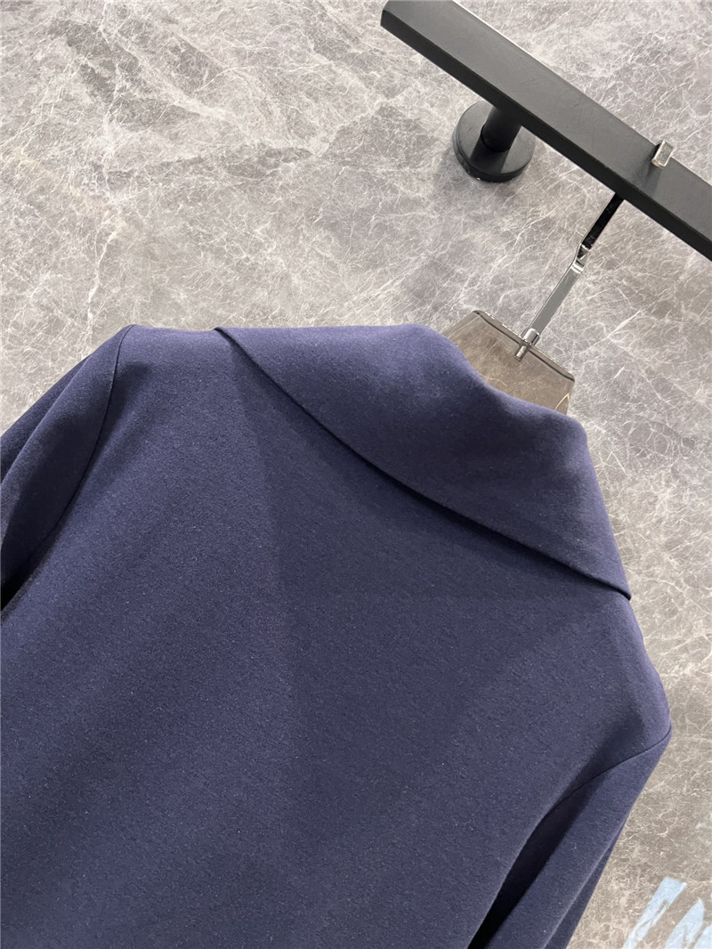 Y51 ribbon long-sleeved t-shirt