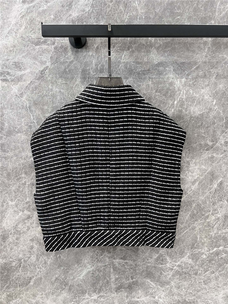 Ch**el new vest