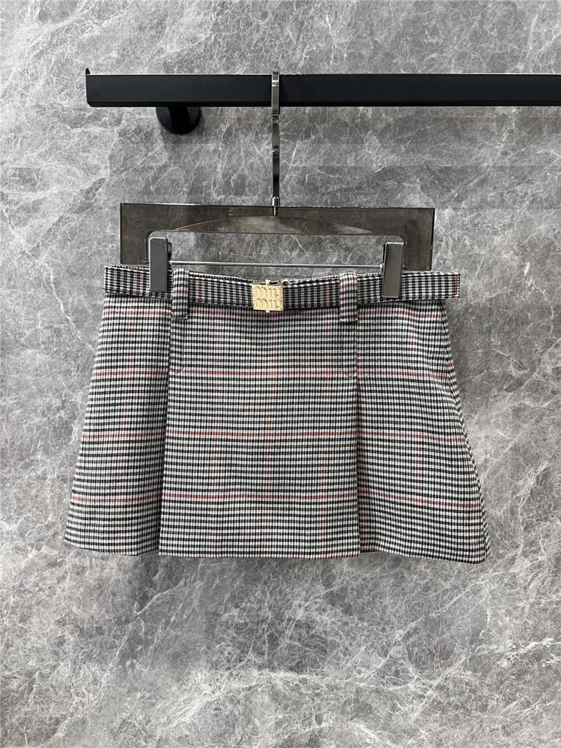 M1um1u preppy pleated skirt