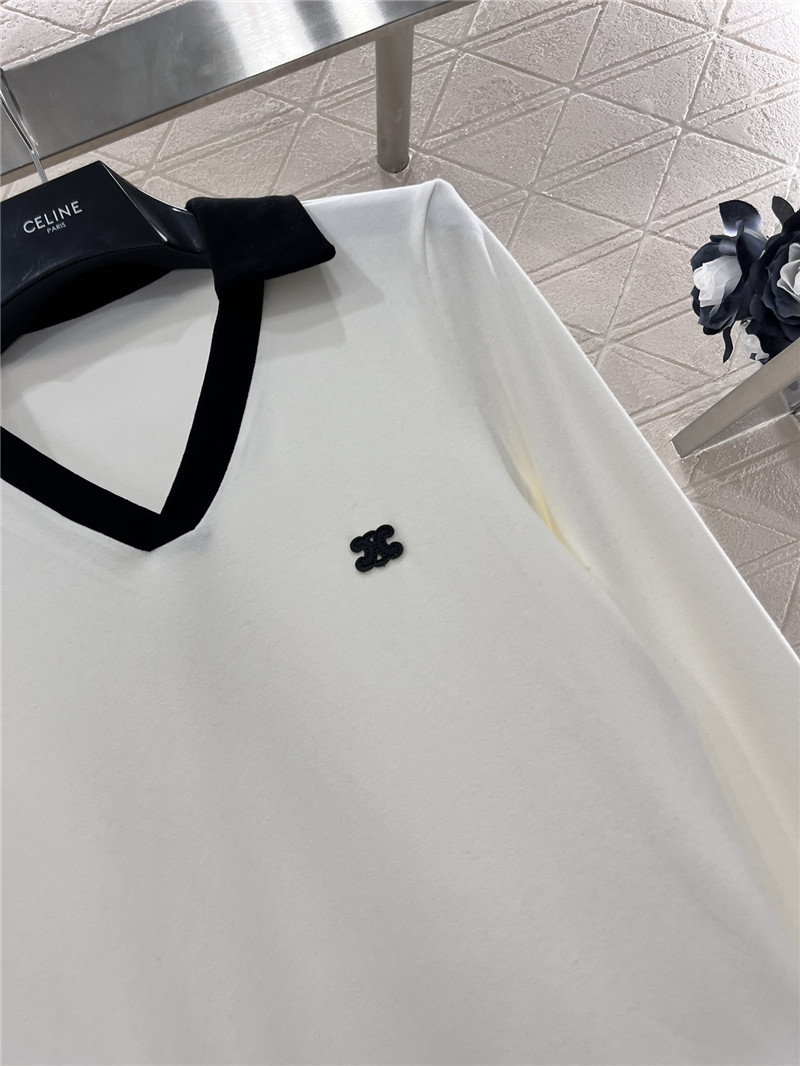 Ce1i*e fake two piece bottoming shirt