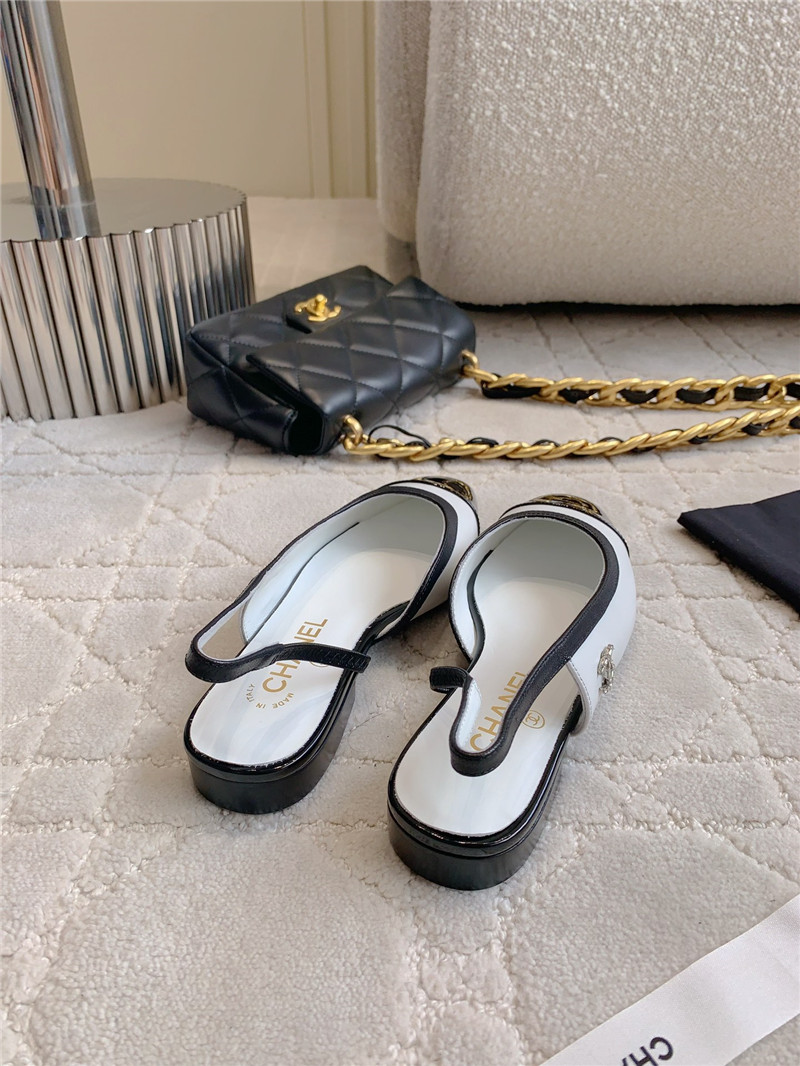 Ch**el pumps & slingbacks in white/black goatskin