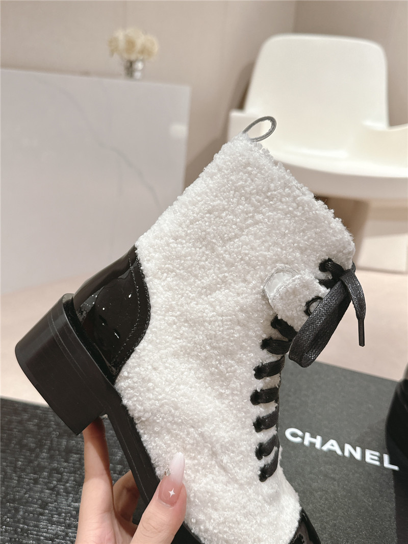 Ch**el patent leather white wool lace-up boot