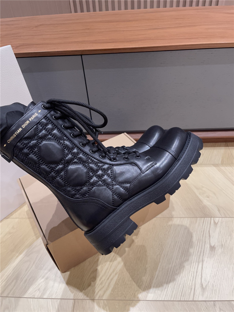 D10r d-unit ankle boots