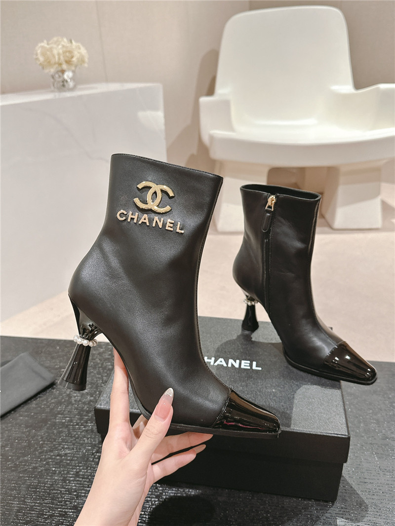 Ch**el logo calfskin ankle boots