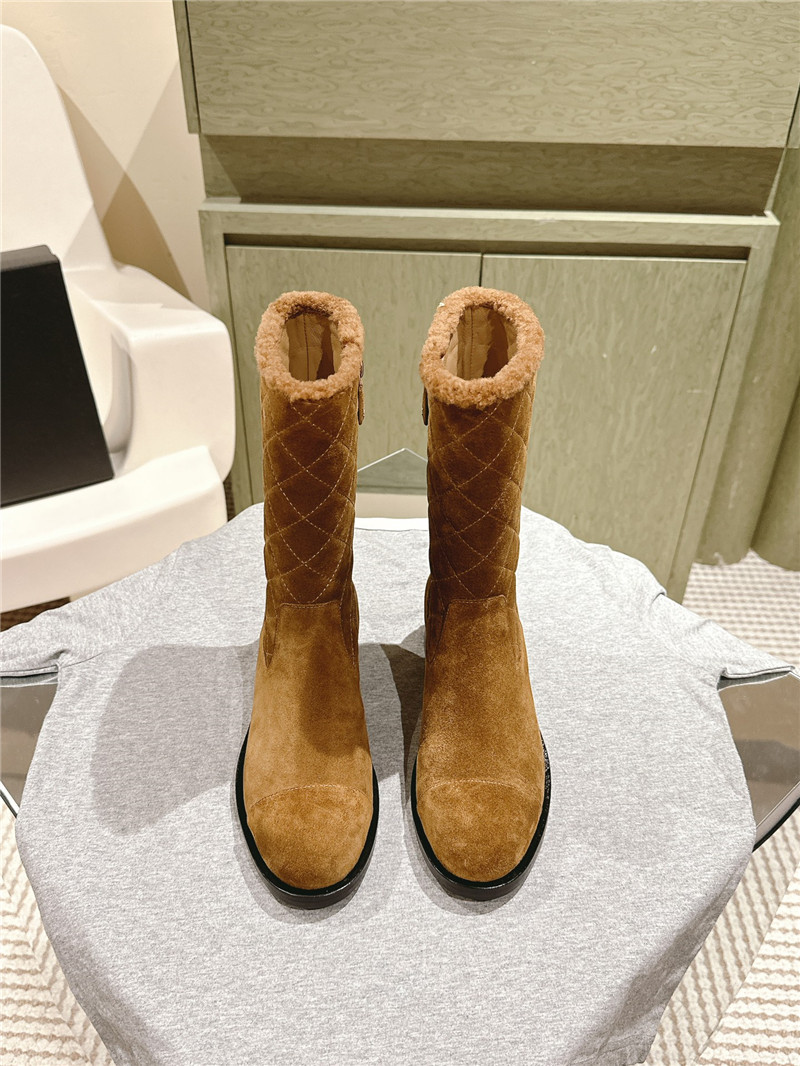 Ch**el suede mid shearling boot