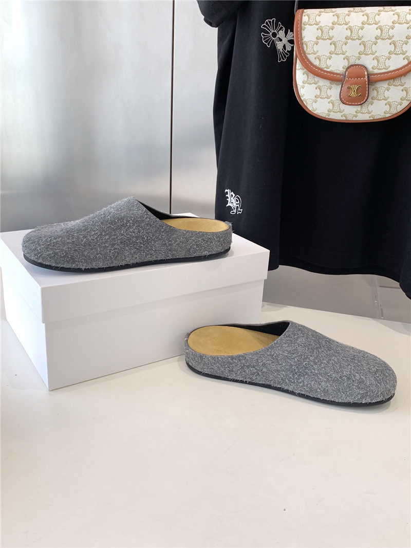 The R0w hugo slide grey in brush suede