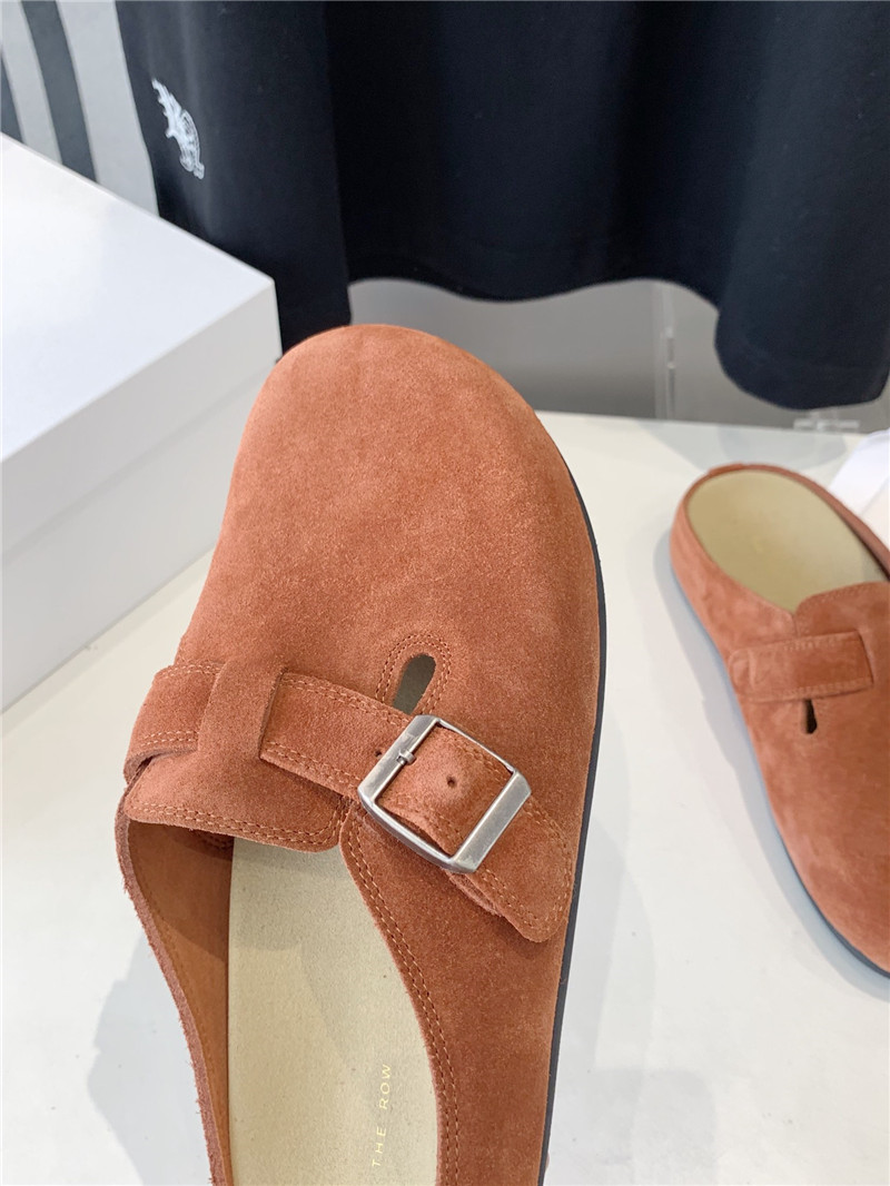 The R0w hugo slide in orange suede