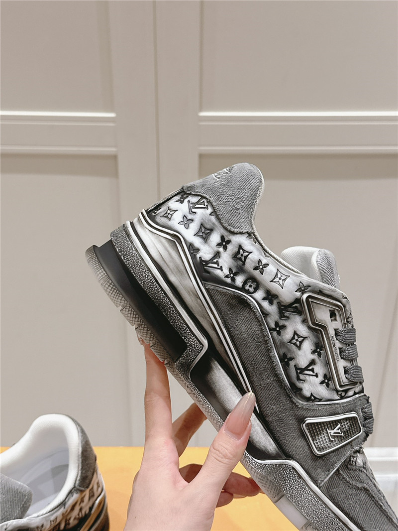 l0vis Vvtt0n lv gray trainer sneaker