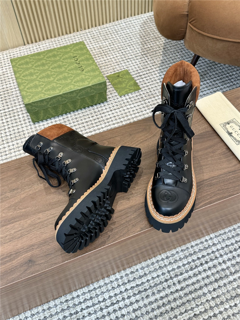 Gvc*1 gg quilted ankle boots