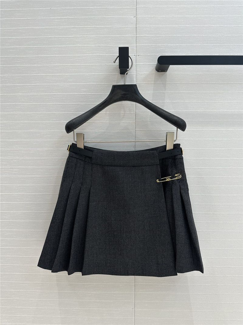 Ce1i*e pleated skirt