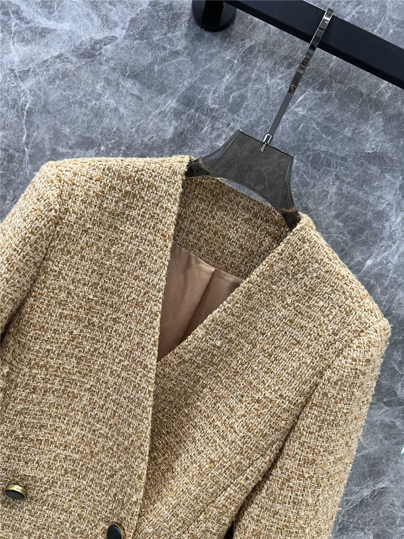 Y51 v -neck two -grain jacket