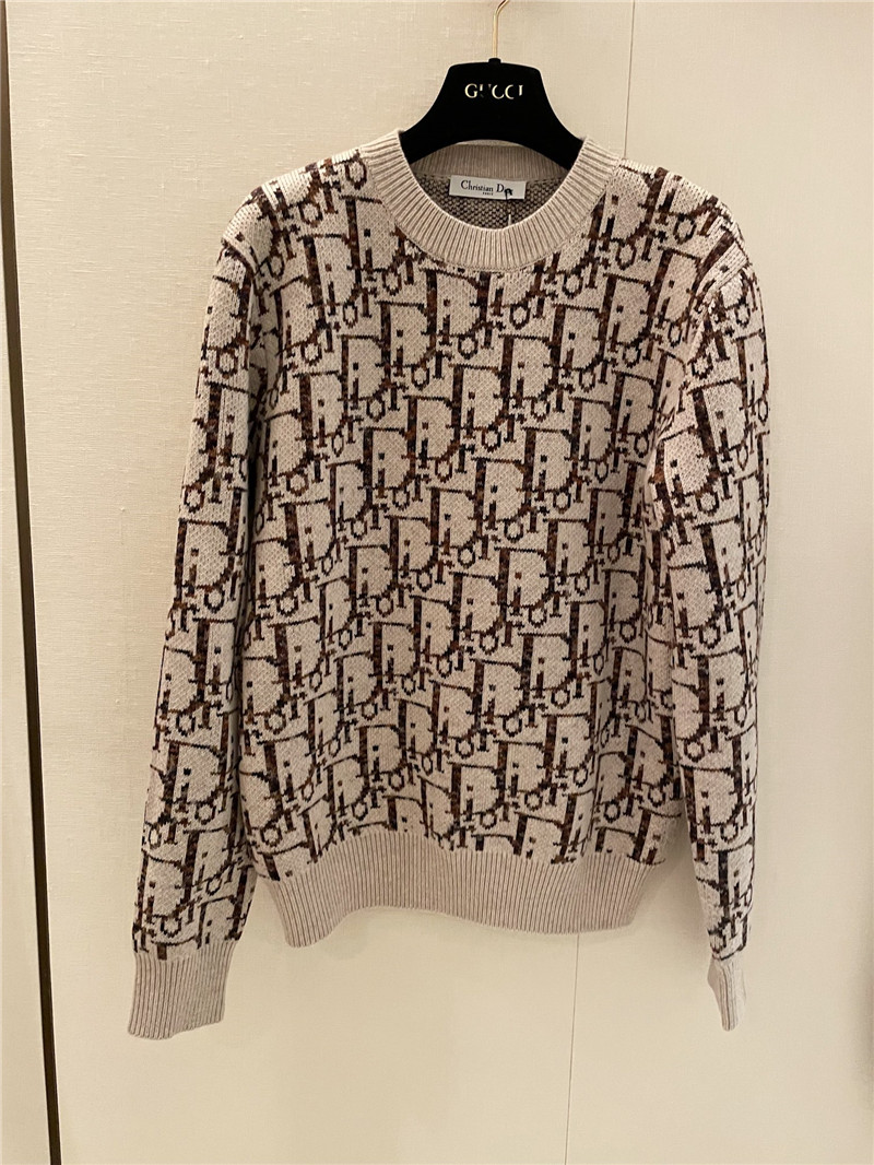 D10r oblique jacquard sweater beige