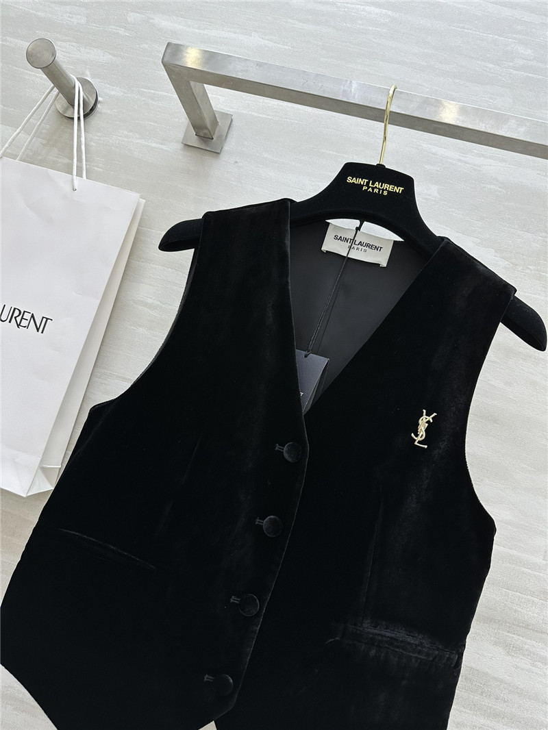 Y51 velvet vest